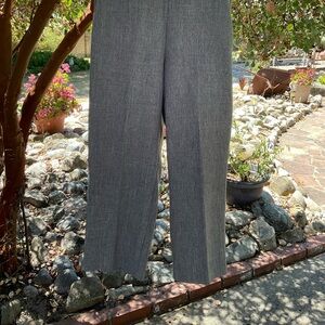Gray 2pocket pull on 100% polyester